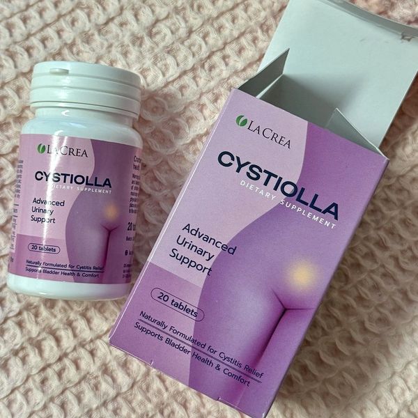 Cystiolla flakon és lila doboza, 20 tablettával