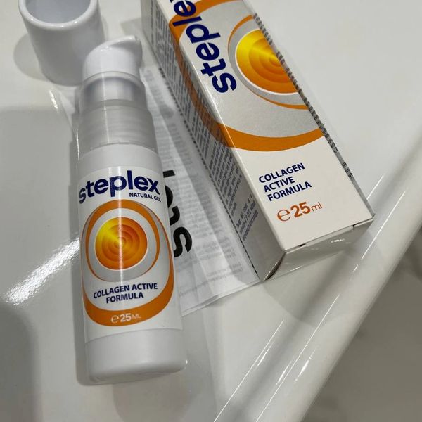 Steplex gél 25 ml-es pumpás flakonja a narancs-fehér dobozzal