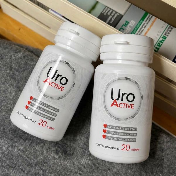 Két fehér Uro Active flakon, egyenként 20 tablettával
